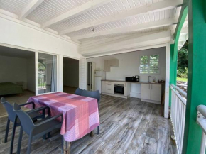 Appartement paisible avec jardin